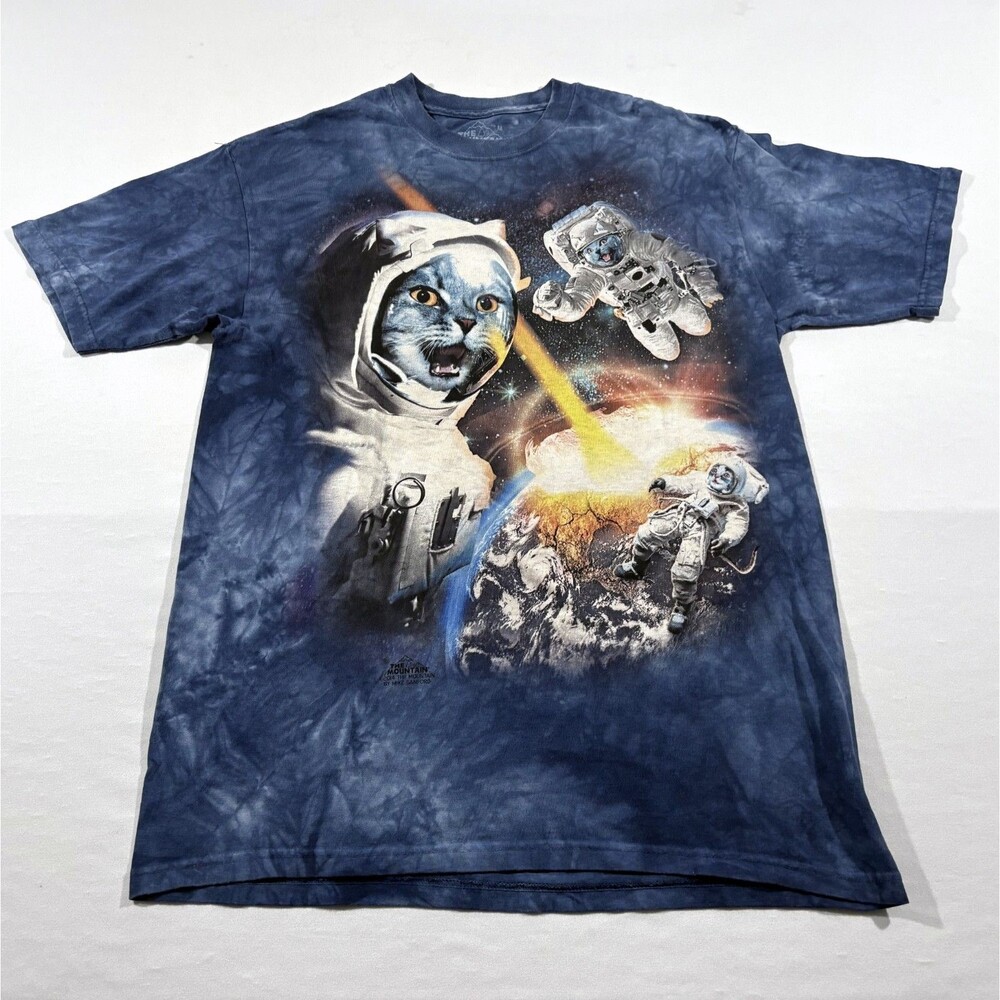The Mountain Graphic Print Cataclysm Space Astronaut Cat T-shirt Tee Blue Sz M